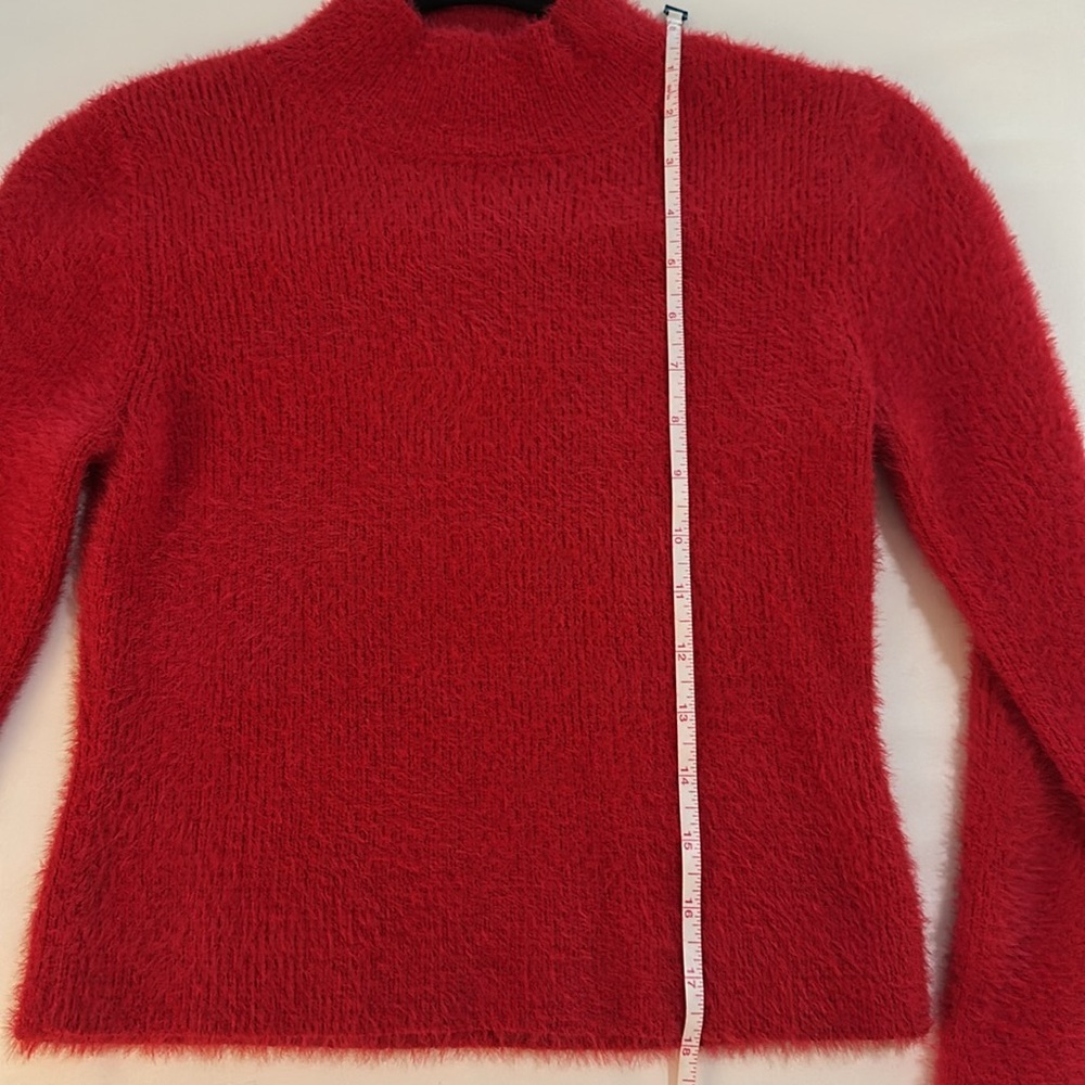 NWOT Sincerely Jules Red Fuzzy Turtleneck Sweater Size S - Picture 12 of 13